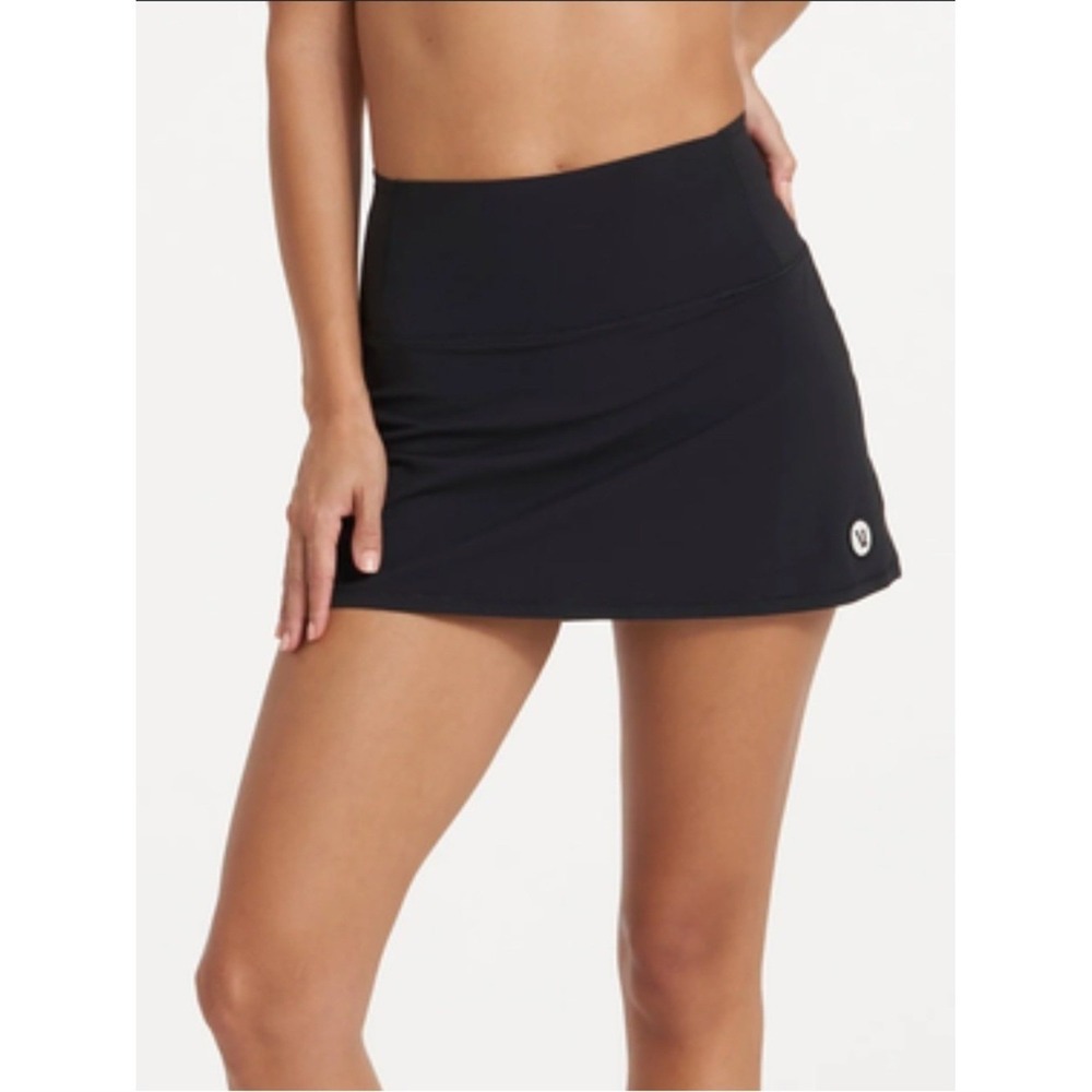 Vuori Volley Skirt Size Small Black High Rise Tennis Pickleball Skort VW3005